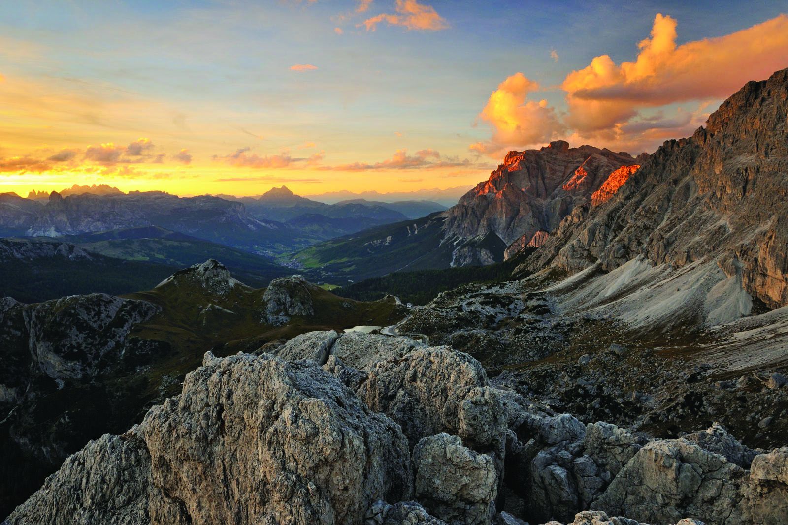 Mountain ridges from the viewing platform